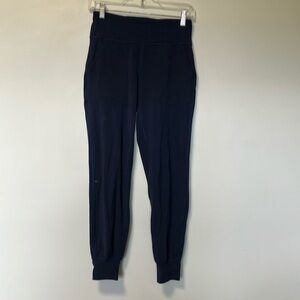 Lululemon Navy align High rise Jogger Pants